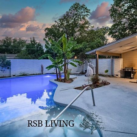 Stunning 5Br 2Ba Holiday Home With Private Pool And Cinema Dallas Esterno foto