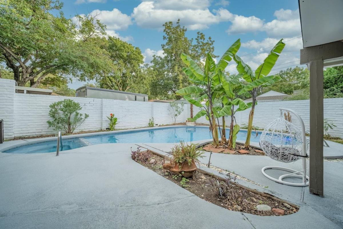 Stunning 5Br 2Ba Holiday Home With Private Pool And Cinema Dallas Esterno foto
